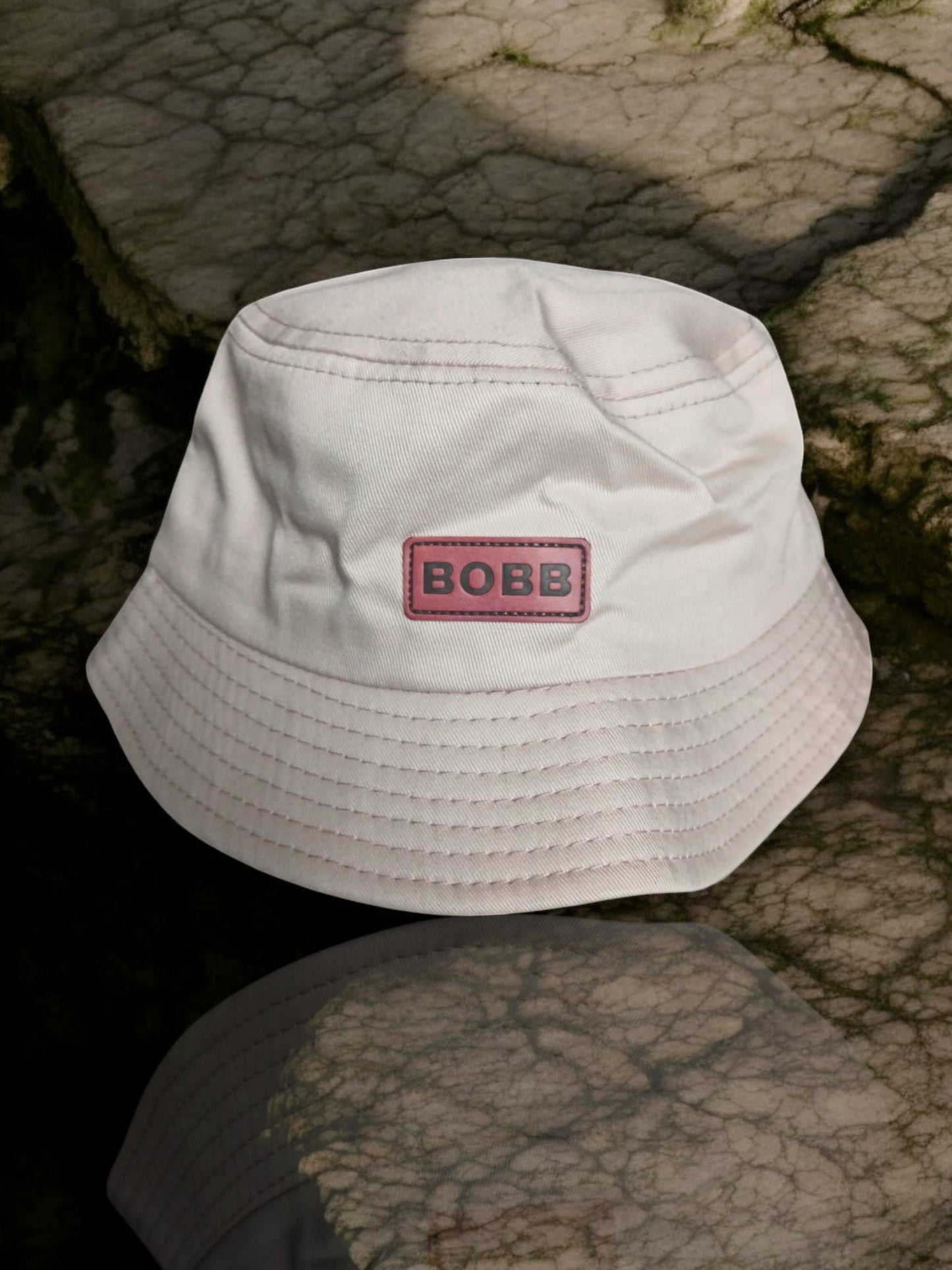 Signature Bucket Hat - Ivory