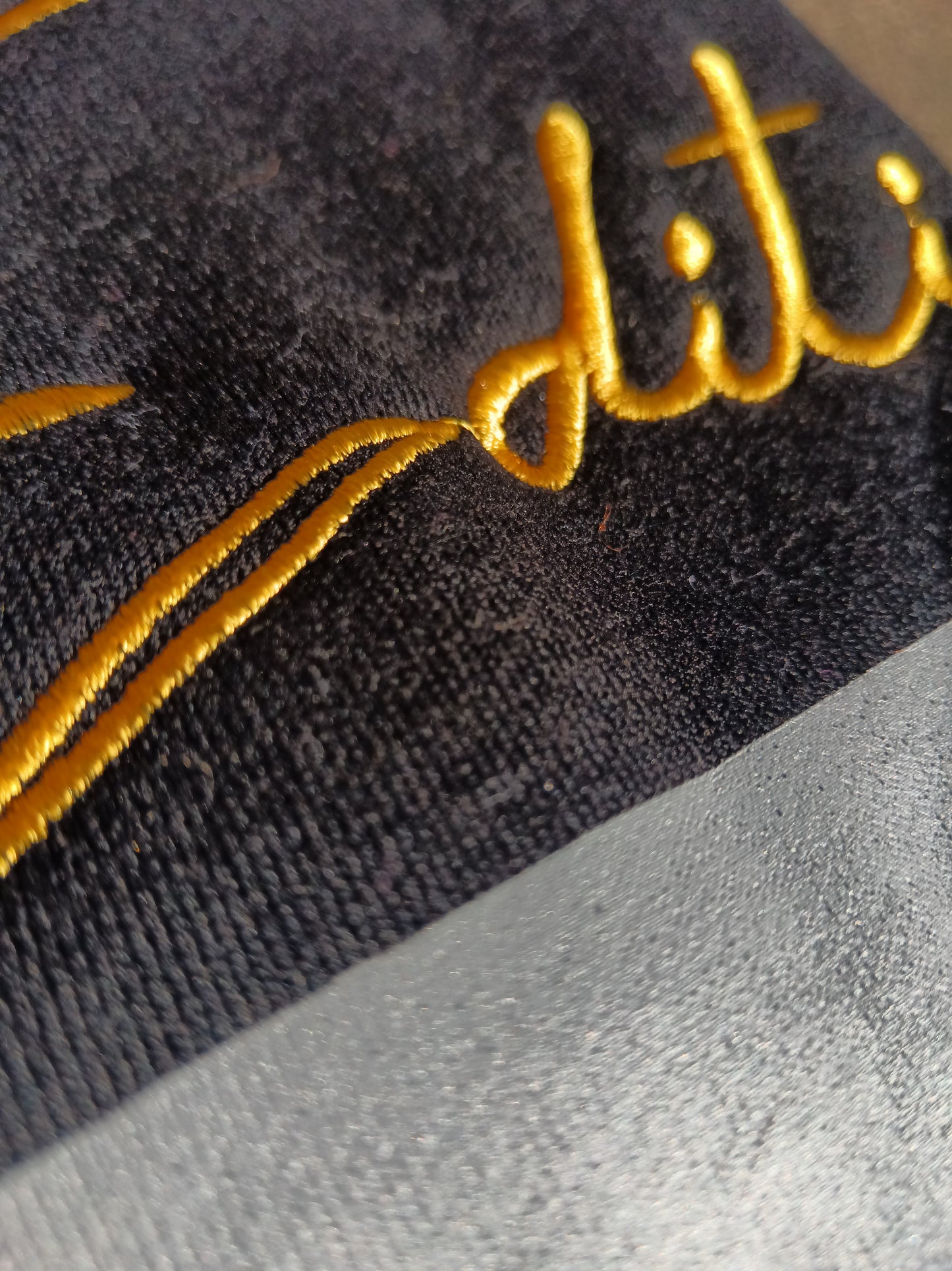 'First Edition' Sweater - Black